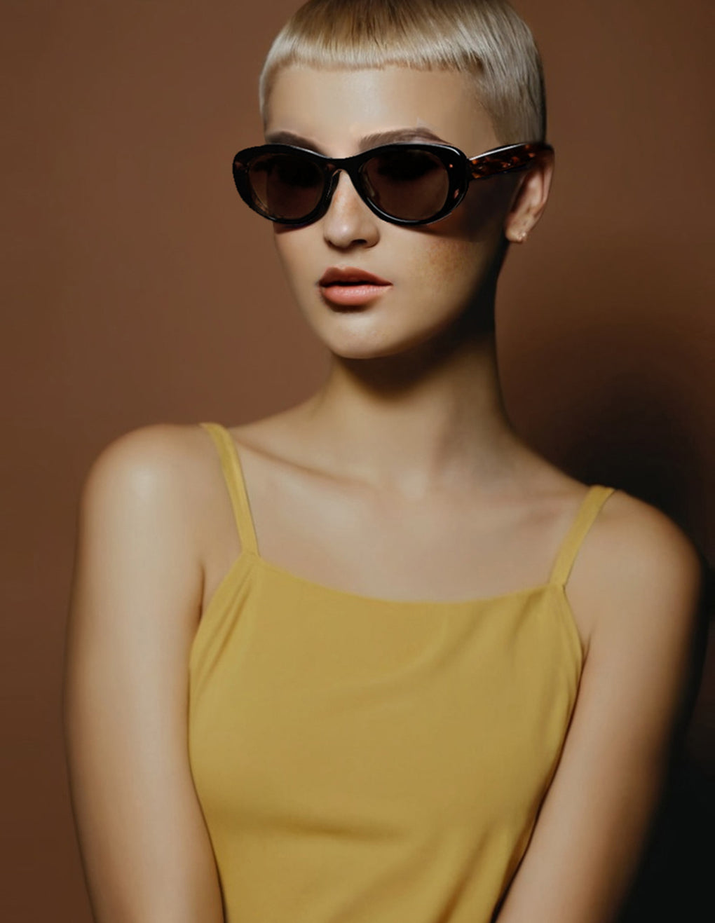 CUT 124 TORT / BROWN